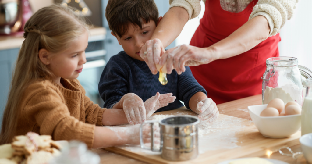 kids cooking with mom